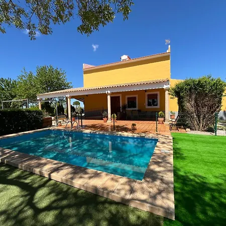 Casa rural La Aldea *